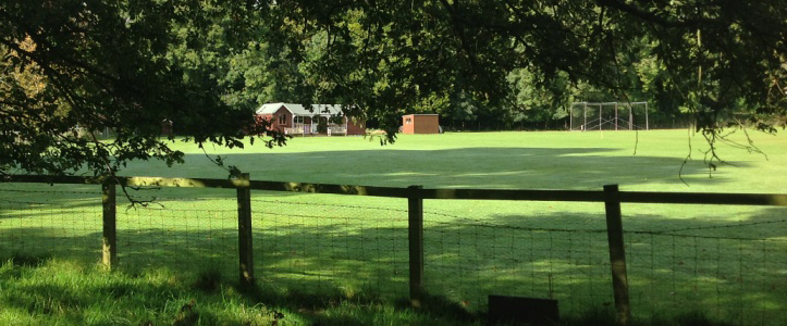 Barnsley Beeches Cricket Club play their home games at Barnsley Park