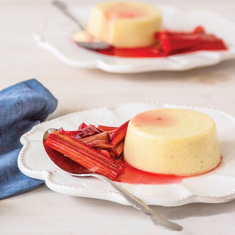 Rhubarb panna cotta served with roasted rhubarb