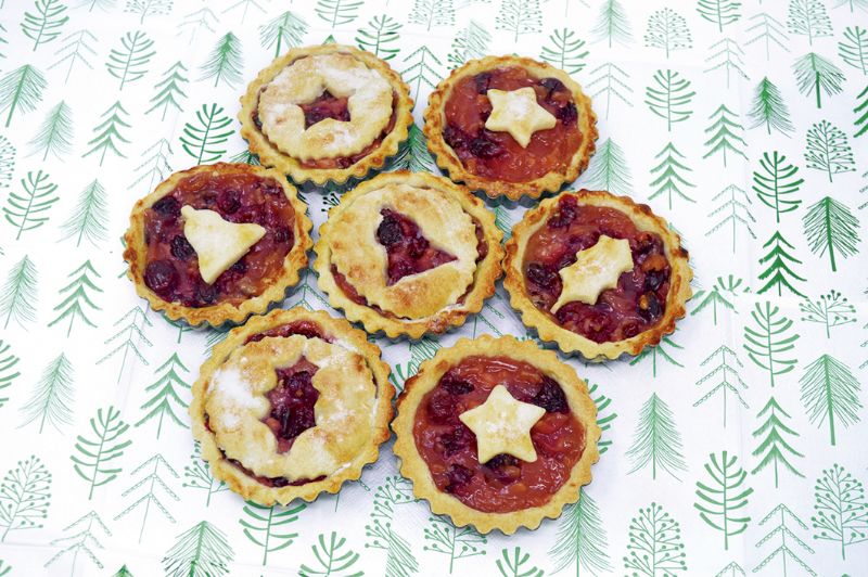 Fruity Christmas pies