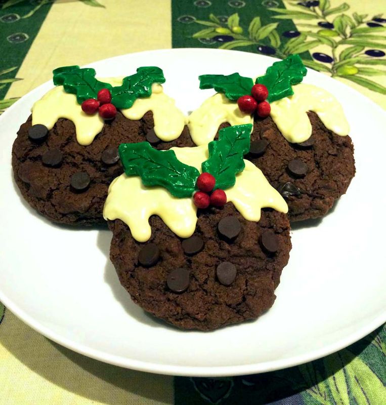 Triple Chocolate Christmas Pudding Cookies