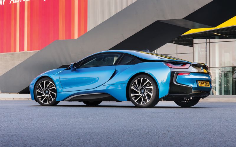 BMW i8